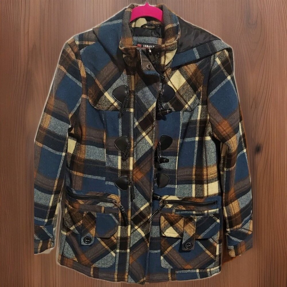 Urban Republic Collection Plaid Vintage Coat Winter Size M Womens Christmas‎